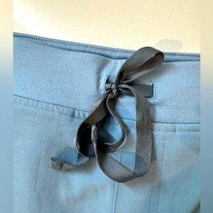 FIGS Scrub Set - Dusty Blue - Zamora Jogger Pants & Catarina Top - Size Small